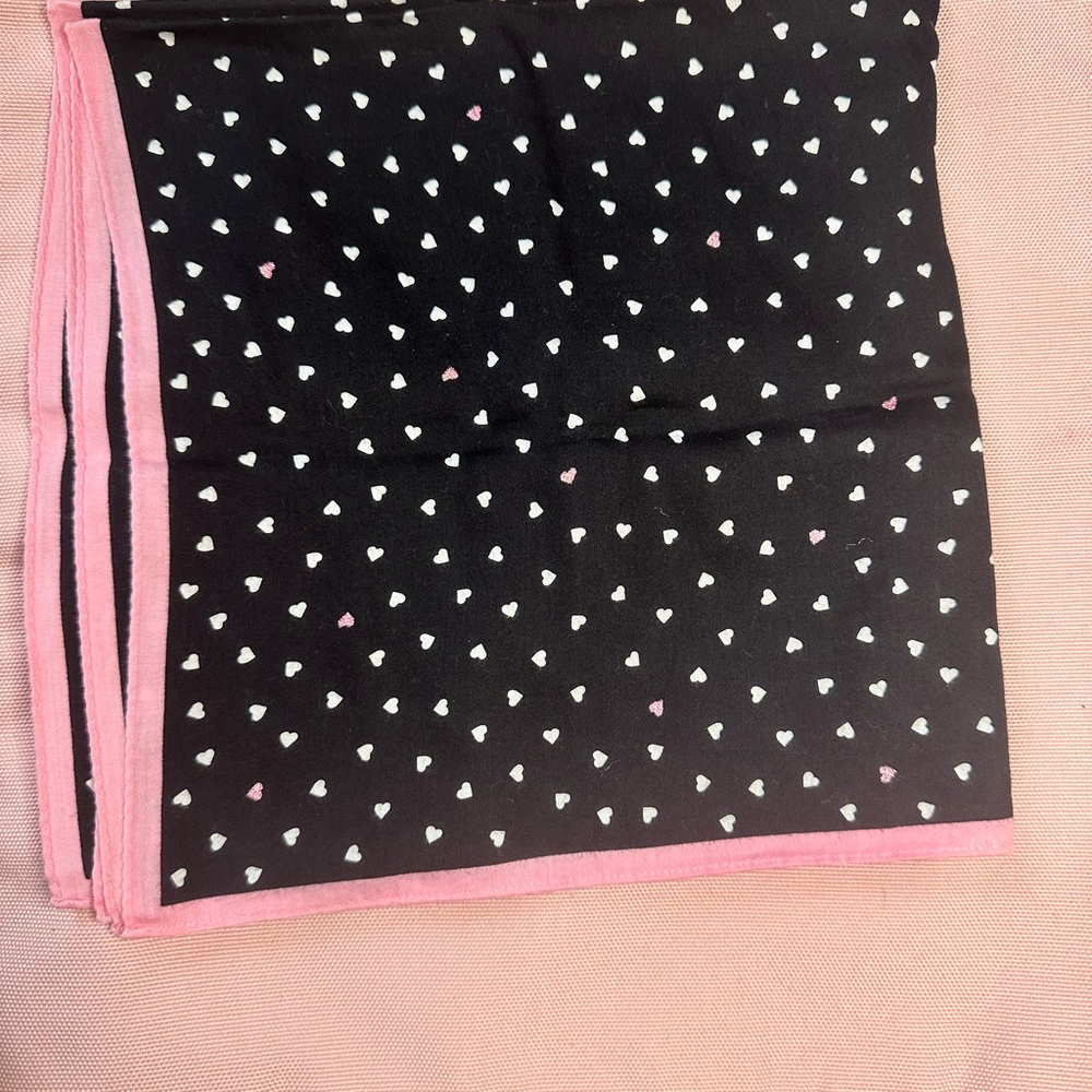 Celine Black and Pink Heart Pattern Scarf - Picture 5 of 10